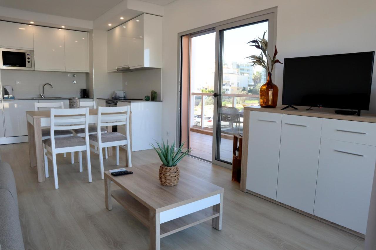 Rocha Premium By Algest Apartment ปอร์ติเมา ภายนอก รูปภาพ